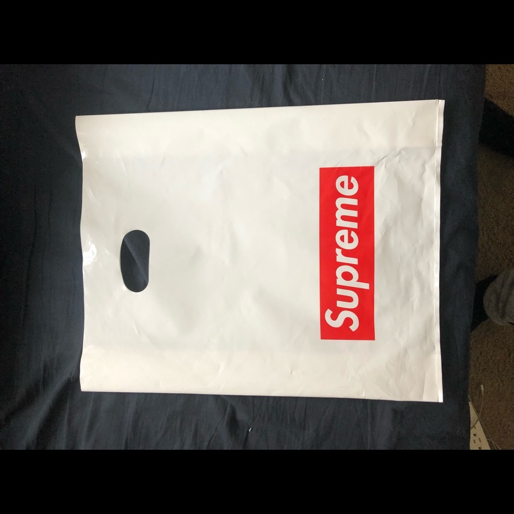 Supreme plastic shopping (4)bags and 2 stickers